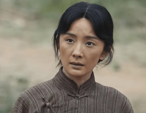 汇操盘 仅播1晚，收视破2.8，观众：终于有一部值得熬夜狂追的抗战传奇剧