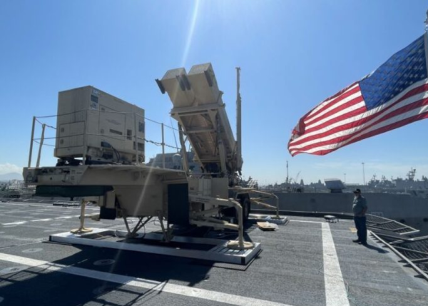 红股网 强化舰队防空，美军把爱国者搬上甲板，要玩地炮上舰？