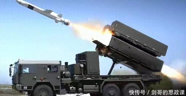 弘大速配 超过100种武器集体展示，中国实力令德媒感叹，却还在嘴硬，整体水平仍落后西方